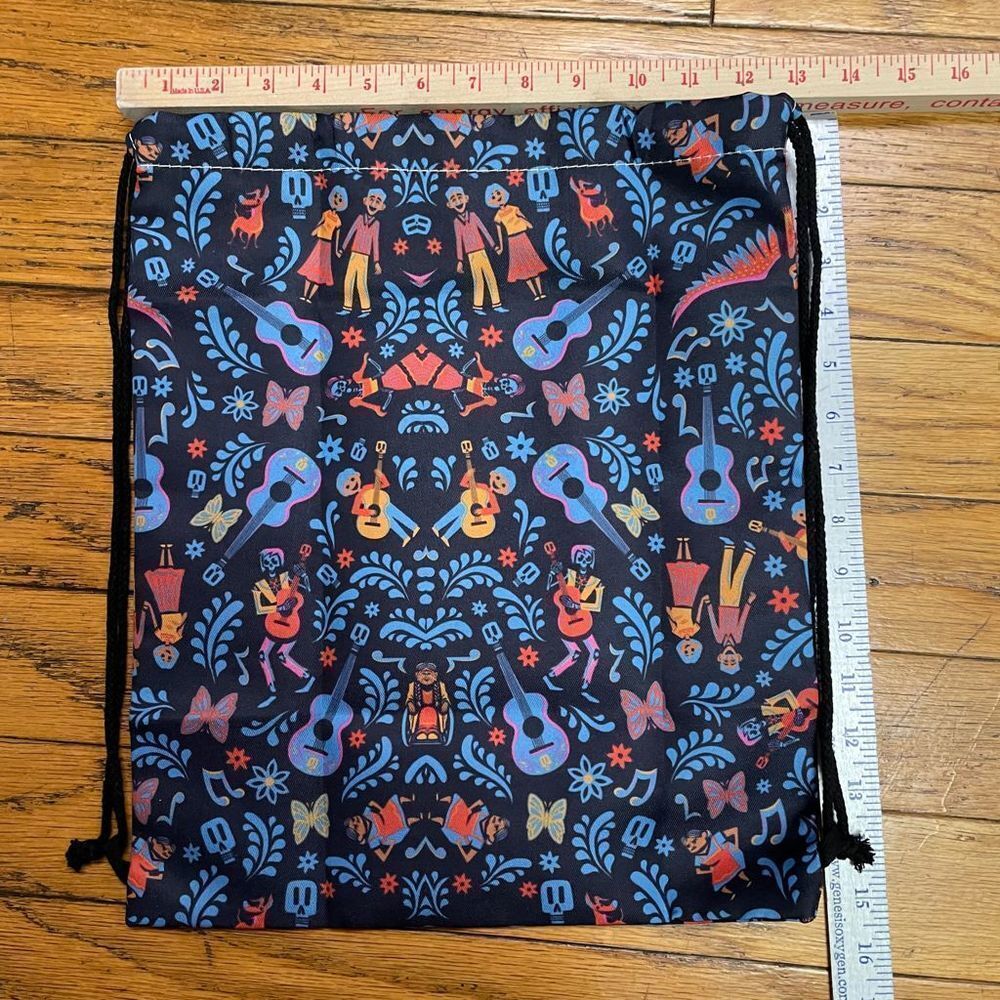 Coco themed drawstring bag backpack​ - Picture 4 of 15